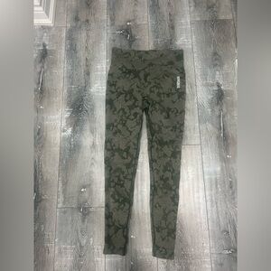 Gym Shark Adapt Camo Leggings